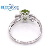 14K White Gold Peridot Ring w/ Diamonds (Size 7)